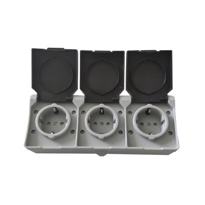 Розетка накладна 3-а з/к IP54 TNSy SURFACE, TNSy5000222